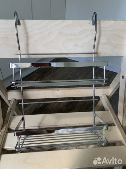 Подвесная полка для ванной или кухне