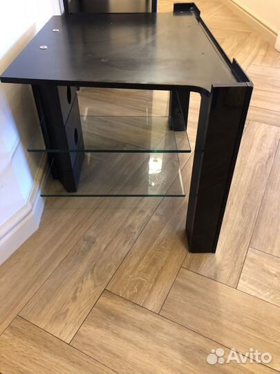 Тумба для телевизора