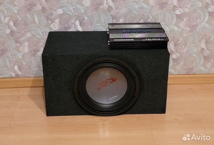 Сабвуфер с усилителем