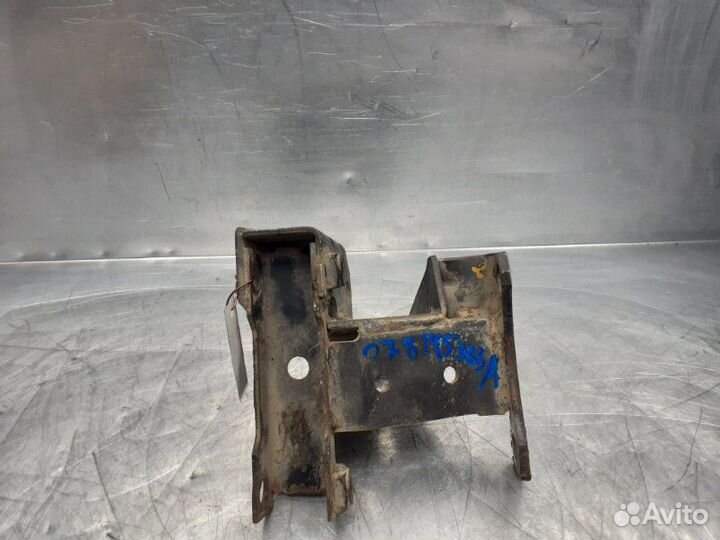 Кронштейн гидроусилителя Audi 100 C4 (1991-1994)