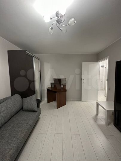 Комната 14 м² в 2-к., 12/12 эт.