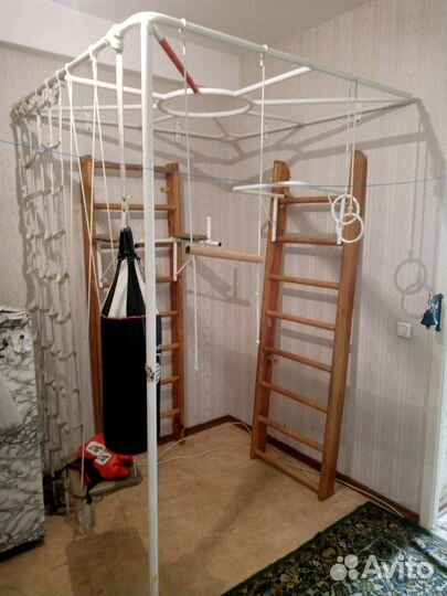 Спортивный детский уголок