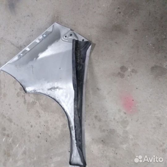 Крыло переднее правое W169