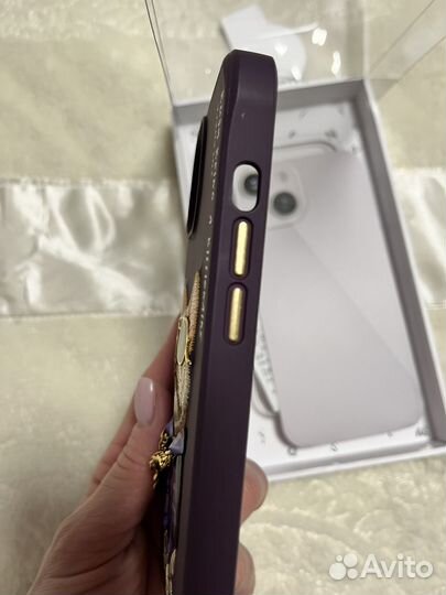 Чехол на iPhone 14