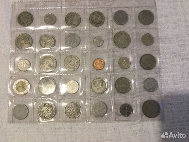 Набор подарочный из 30 монет - Азия и Египет