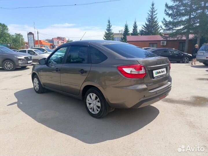 LADA Granta 1.6 МТ, 2019, 74 000 км