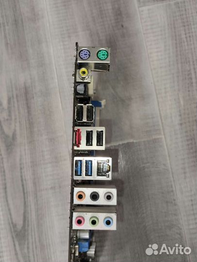 Материнская плата ASRock на AM3 сокете