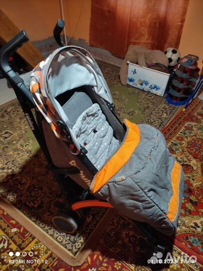 Коляска трость