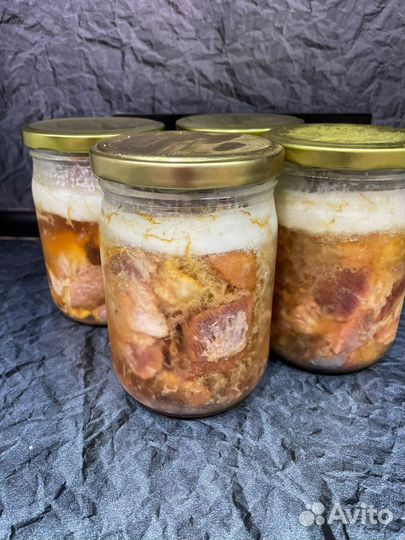 Свинина домашняя тушёная