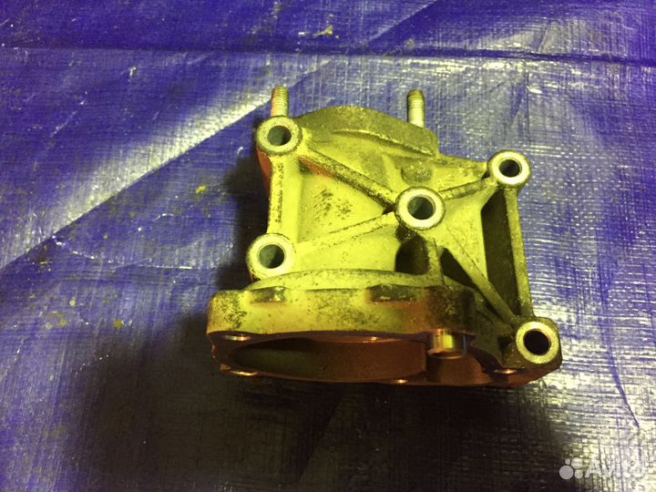 Корпус помпы 4B11 4B10 Lancer 10 ASX