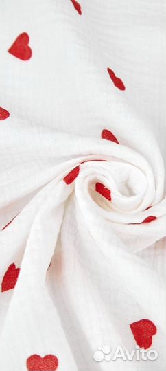 Муслин шир.140 см двухслойный красные сердца
