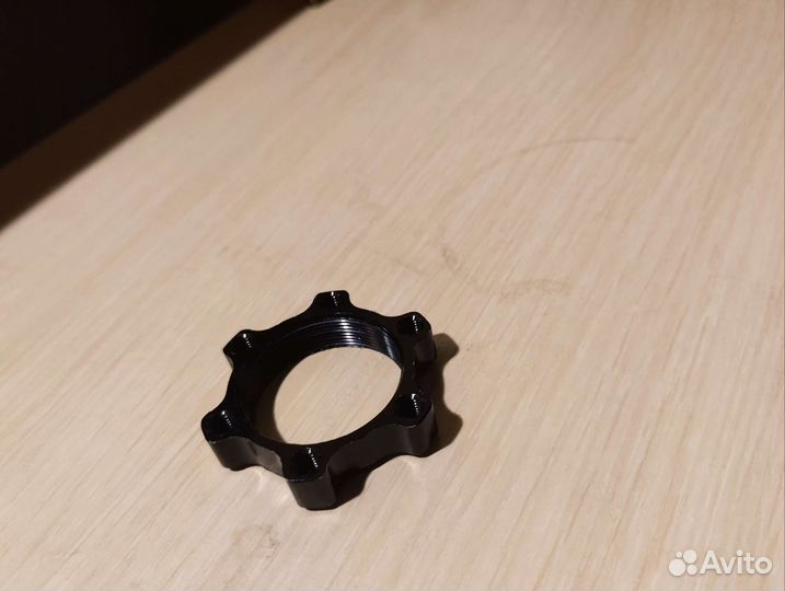 Адаптер под дисковый тормоз 6 винтов на резьбе