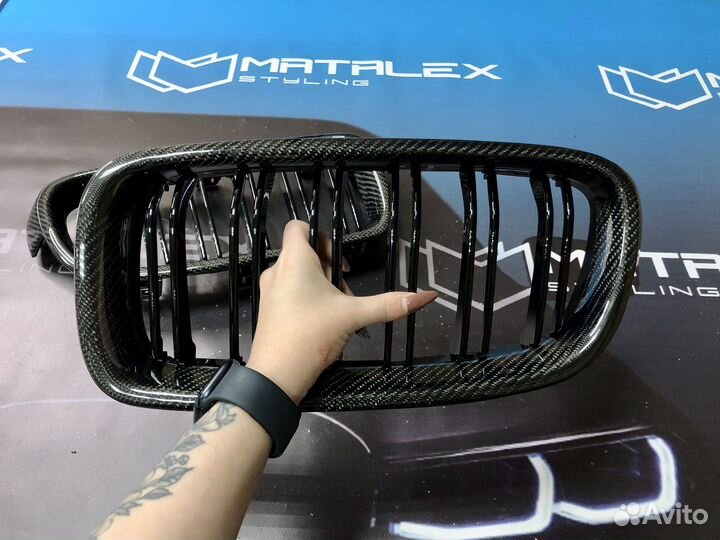 Решетка радиатора BMW F30 M карбон