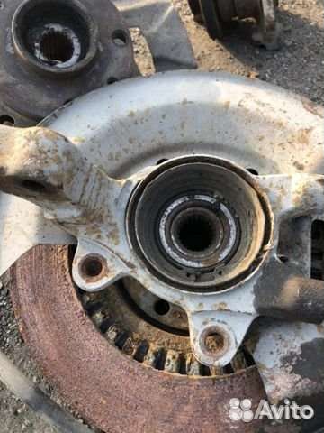 Ступица поворотный кулак передний на Ваз