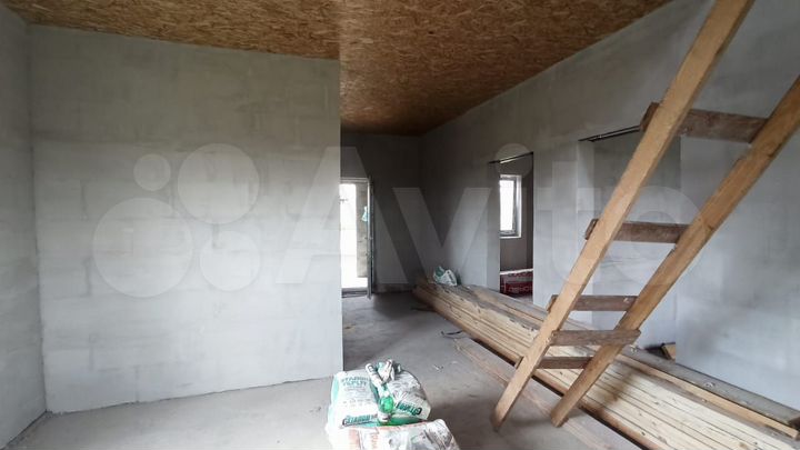 Дом 130 м² на участке 9 сот.