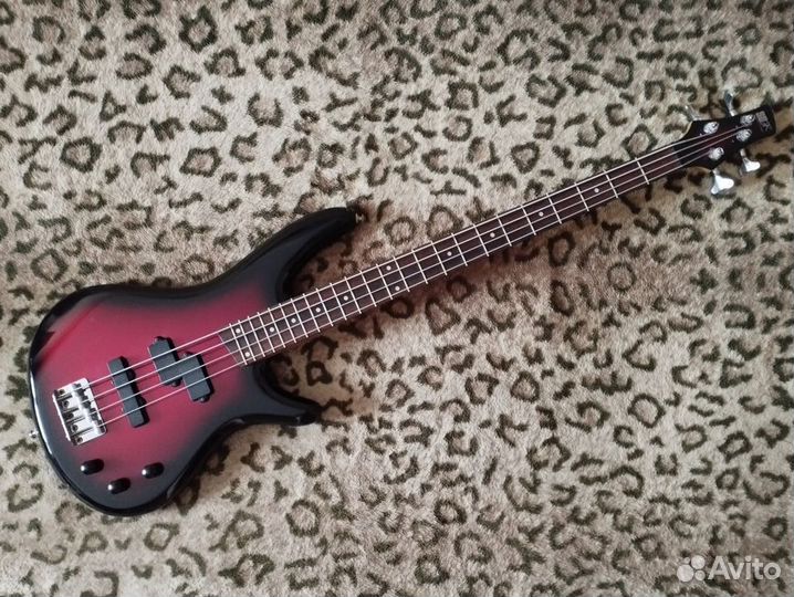 Бас гитара Ibanez SR370 RST