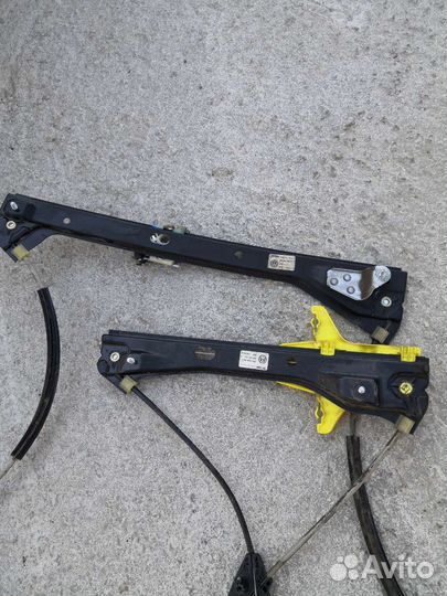 Стеклоподъемный механизм передний Volkswagen Polo