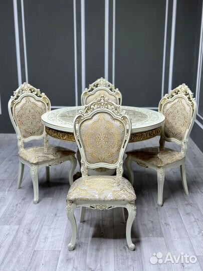 Кухонный стол. Доставка по всей России