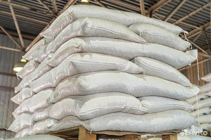 Комбикорм для свиней и поросят