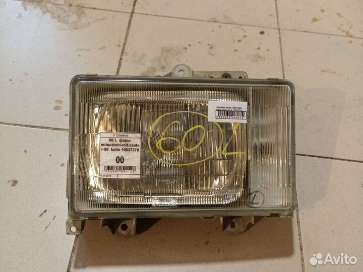 Фара Mitsubishi Canter 1988-1993