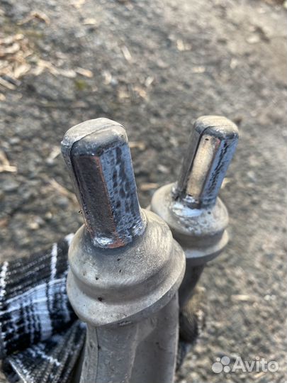 Рычаг передний нижний 3c0153d