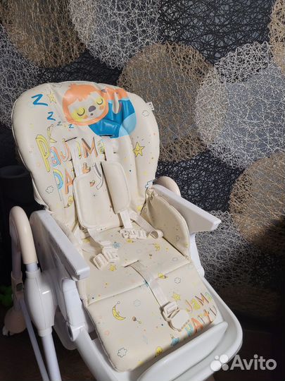 Стул для кормления