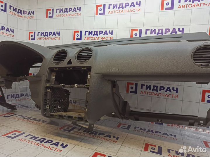 Торпедо Volkswagen Caddy (2k)