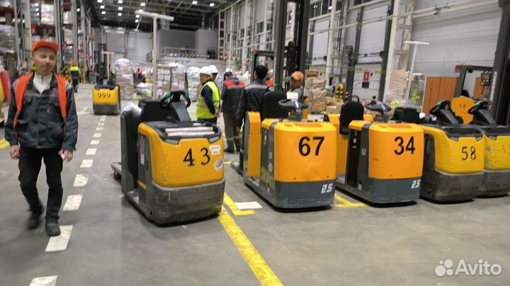 Комплектовщик, оператор склада