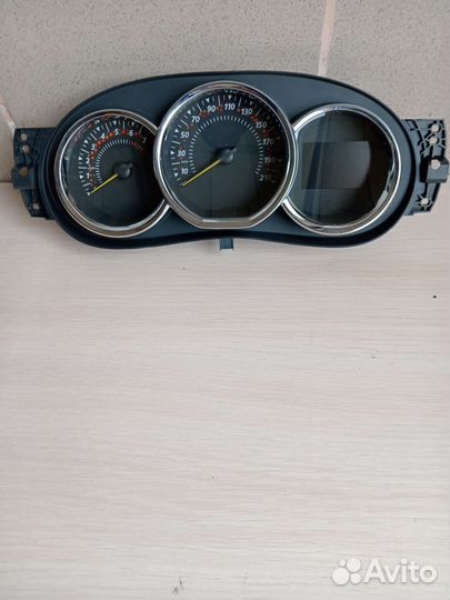 Приборная панель на рено сандеро 2 2014г