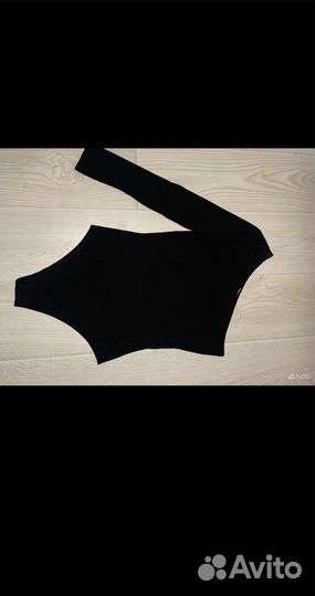 Боди с одним рукавом