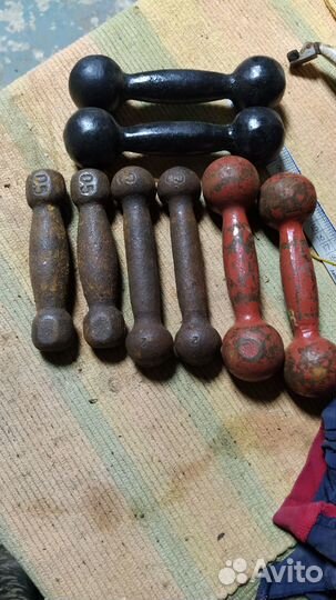 Гантели детские по 1 и 1.5 кг чугунные СССР