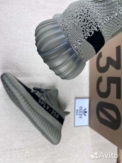 Кроссовки Adidas Yeezy Boost 350 V2 Granite