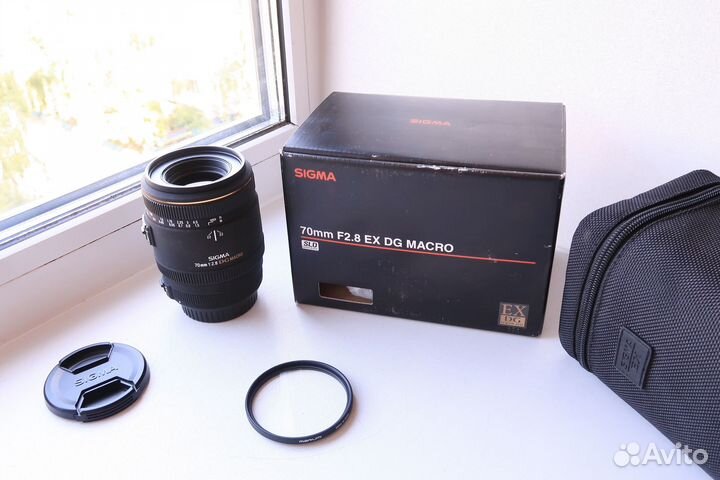 Объектив Sigma 70mm f2.8 DG Macro + фильтр