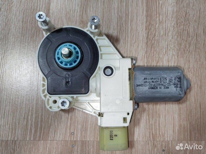 Моторчик стеклоподъемника передний левый Bmw 5 F10