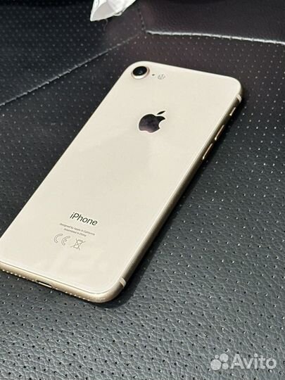 iPhone 8, 64 ГБ