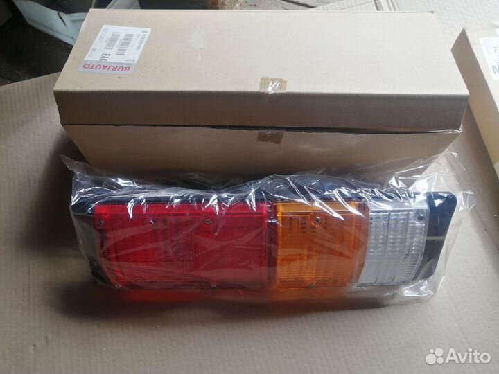 Фонарь задний правый от Исудзу FVR34