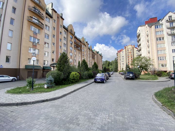 1-к. квартира, 54 м², 2/7 эт.