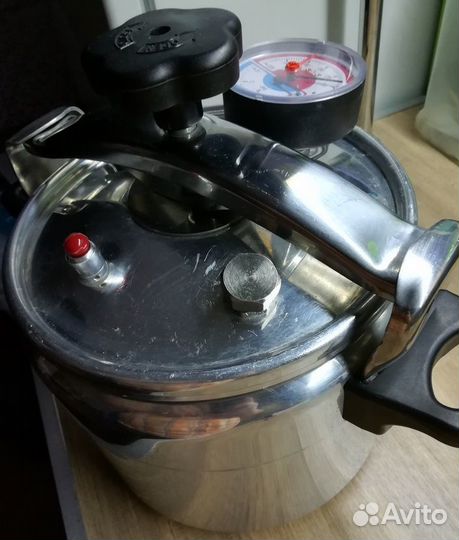 Скороварка-Перегонный куб на 9 л. с термонометром