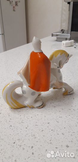 Фарфоровые статуэтки СССР