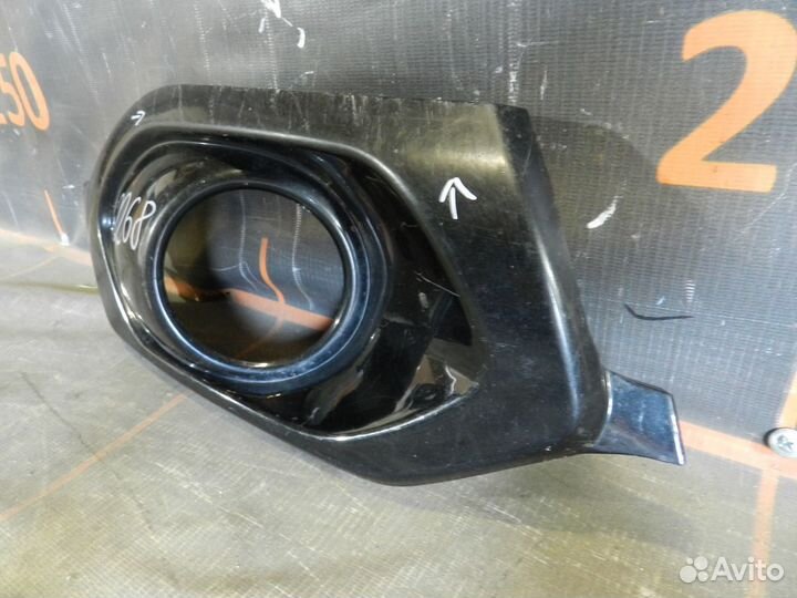 Накладка фары птф-Mitsubishi Pajero Sport 3