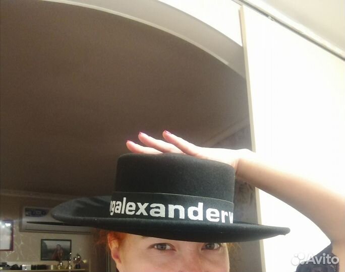 Продам новую шляпу Аlexander Wang