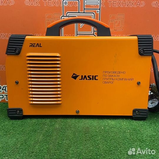 Сварочный инвертор Сварог real TUG 200 W223