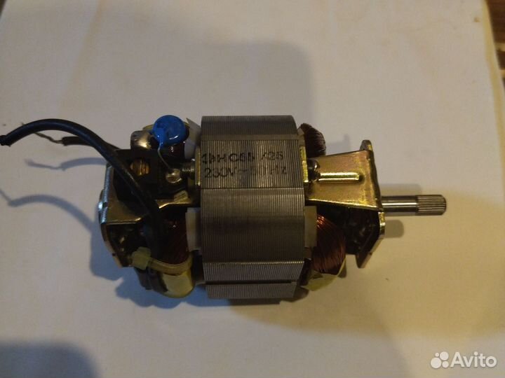 Электродвигатель 220в от блэндера