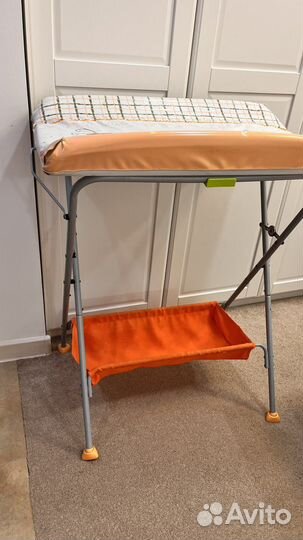 Пеленальный столик