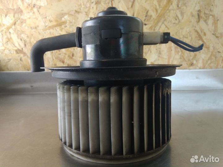 Моторчик отопителя Faw Vita