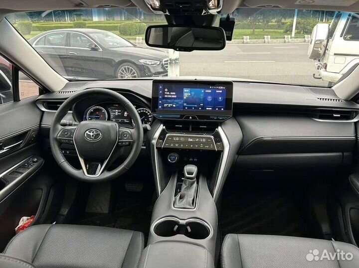 Toyota Harrier 2.5 CVT, 2023, 65 км