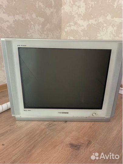 Телевизор samsung