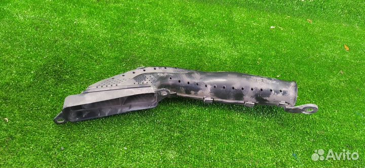 Воздухозаборник Ford Focus 3 2.0 бензин 2012