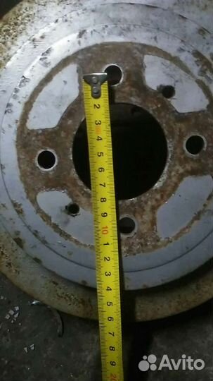 Тормозные задние барабаны+ колодки,ммс кольт,мираж
