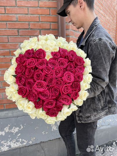 Букеты сердца любой сложности доставка от 51 розы